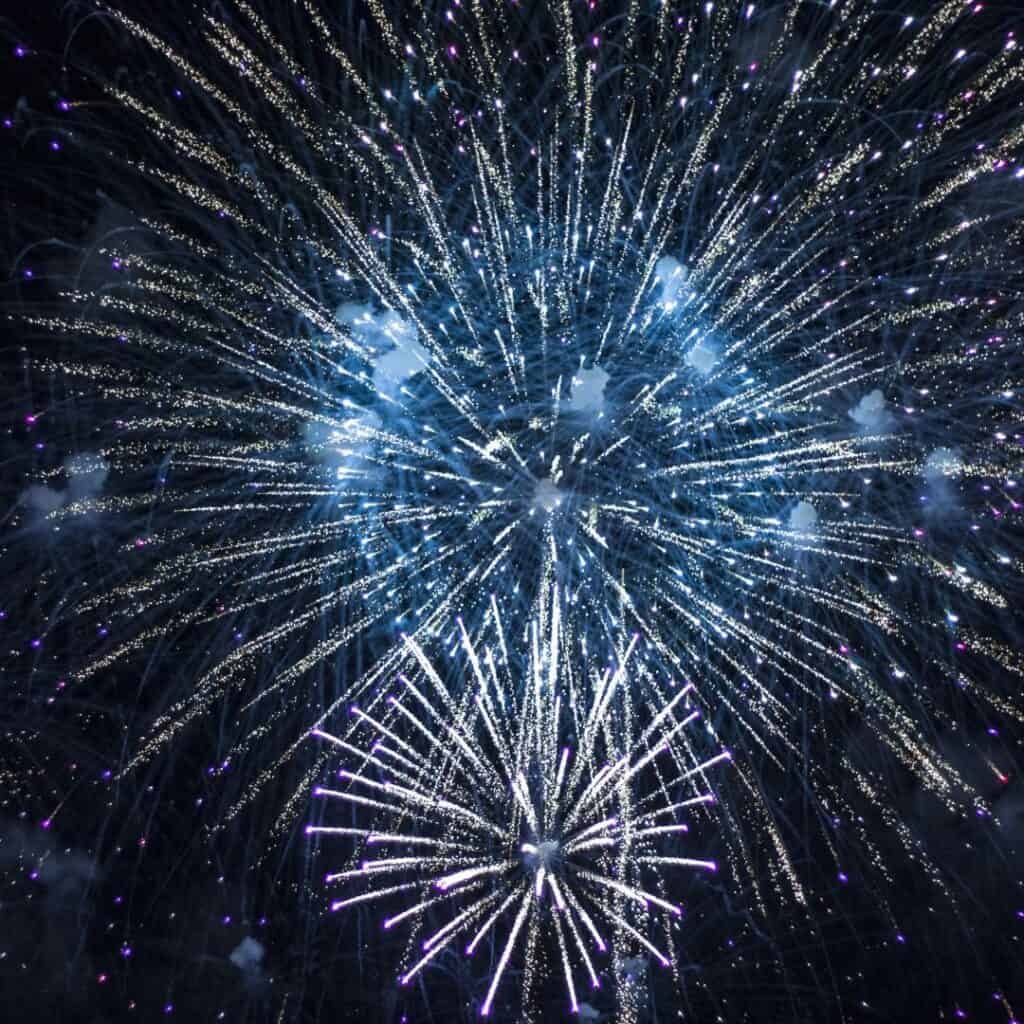 Watch fireworks in Lake County