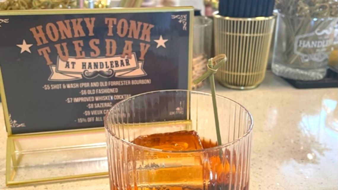 HandleBar Mount Dora Life in Lake