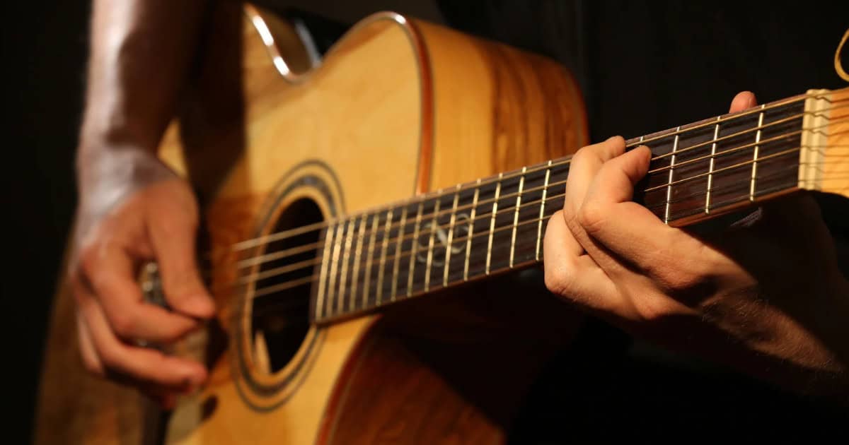 Live Music at Lake Harris Hideaway